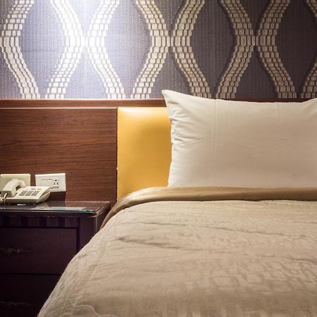 Golden Home Hotel Taipei Bagian luar foto